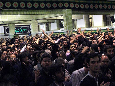 Irán celebra la conmemoración del martirio de la Sayyeda Zahraa (P)