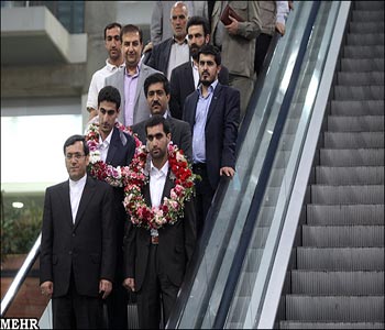 Llegan a Teherán dos ingenieros iraníes liberados en Siria