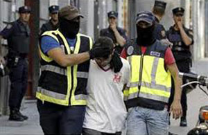 Detenidos los jóvenes que activaron las alarmas del Metro de Madrid