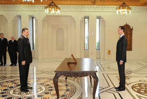 El presidente Al Assad al nuevo Gobierno: estamos aquí para trabajar