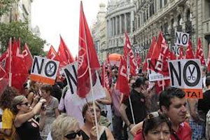Miles de personas se concentran en toda España contra los recortes