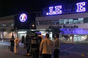 Siete bombas explotan simultáneamente en supermercados de Córcega