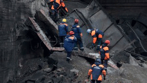 14 muertos, saldo de explosión en una mina de carbón en China