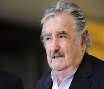 El presidente uruguayo cancela su viaje a España por problemas de salud