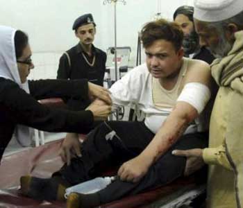 ataque+pakistan+ong2 Pakistán desconocidos armados matan a 6 trabajadores de una ONG