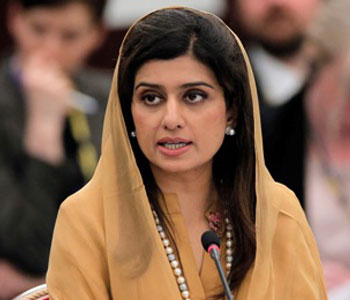 Hina+Rabbani+Khar El mundo está preocupado por los ataques de drones en Paquistán