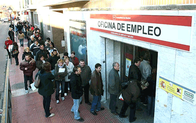 paro en espana, crisis, desempleo El paro toca los 6 millones en España