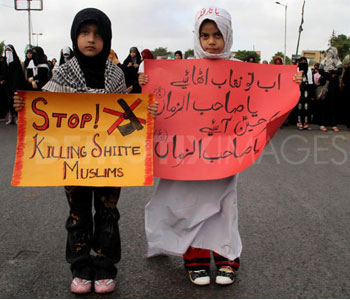 protesta+pakistan+queta+bloquearon+carretera Pakistán: Chiíes no entierran a 50 de sus muertos