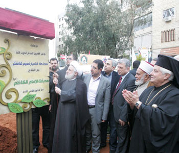 sheikh+naim+kassem+buena+arbol4 Sheikh Kassem: Cualquier petición para derrocar la Resistencia es una demanda israelí