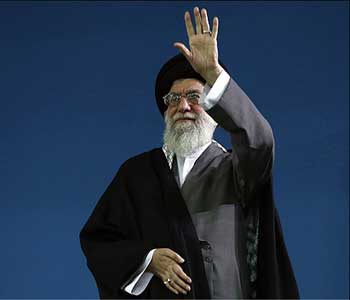imama jamenei+iran+abolizar armas nucleares El Ayatolá Jamenei insta a la eliminación de las armas nucleares