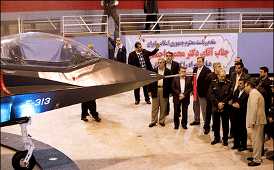 qaher 313 ceremonia de inaugracion Irán presenta el nuevo caza de combate “Qaher 313”