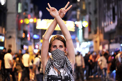 Turquía persigue a los indignados a través de las redes sociales