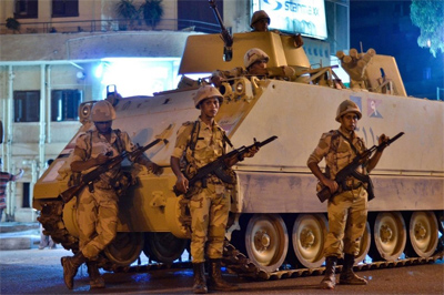 Washington no suspenderá su asistencia militar a Egipto