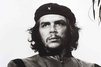 Subastada la mítica foto del Che Guevara