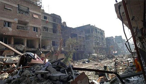 la calle principal del campo de refugiados palestinos Las bandas terroristas controlan la mayor parte del campo de Al Yarmuk