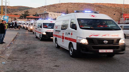 ambulancias de la Cruz Roja trasladan a los evacuados de Zabadani