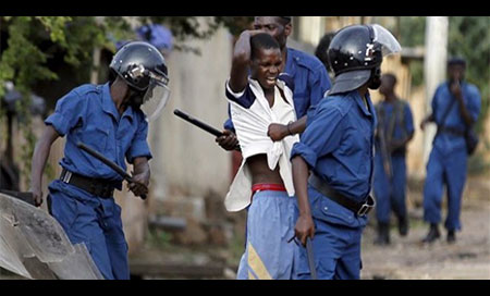 agentes de la Policía de Burundi