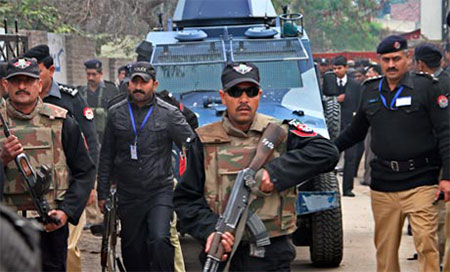 paquistan detiene al comandante local de daesh Paquistán detiene al comandante local de daesh