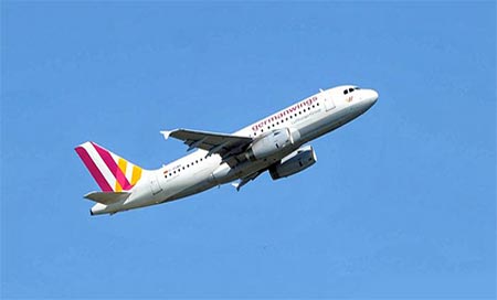 germanwings A320 El copiloto accionó varias veces para que el avión descendiera más rápido
