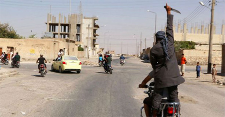 terroristas de Daesh dentro de Arsal Los terroristas “secuestran” la ciudad libanesa de Arsal