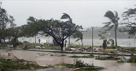 El ciclón Pam arrasa a Vanuatu El ciclón Pam arrasa la pequeña nación insular Vanuatu