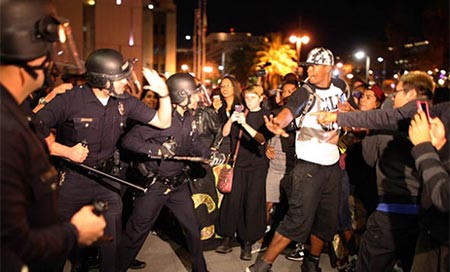 policía de ferguson Se reanudan los disturbios en Ferguson
