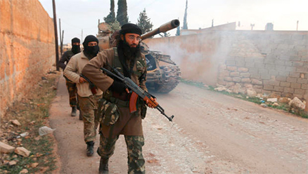 terroristas de Al Qaeda entran en Idleb