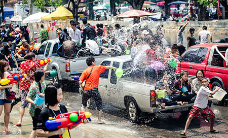 los festejos del Songkran en Tailandia