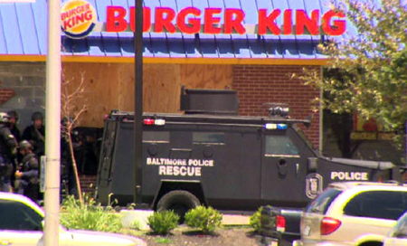 burger king baltimore Detienen al hombre que tomó rehenes en Baltimore, Maryland