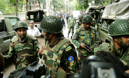 bangladesh ataque contra una cafeteria Bangladesh: Detenidas cuatro personas por el ataque de Dacca