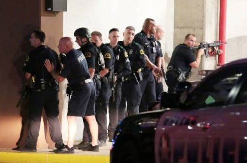 policías en Dallas El autor de la matanza de Dallas estuvo en Afganistán con el Ejército de EEUU
