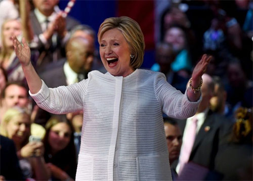 la exsecretaria de Estado Hillary Clinton El FBI no recomienda presentar cargos contra Hillary Clinton
