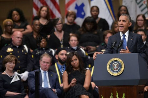Obama llama desde Dallas a la reconciliación Obama llama desde Dallas a la reconciliación nacional