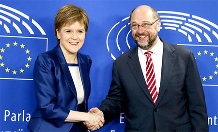 La ministra principal de Escocia, Nicola Sturgeon Escocia decida permanecer en la UE