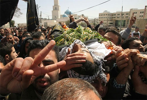 el joven Mahmud Badran fue asesinado a sangre fría El joven palestino de quince años fue asesinado a sangre fría
