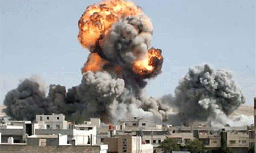 El ejército sirio bombardea posiciones de Daesh El ejército avanza frente a Daesh por el este y el norte de Siria