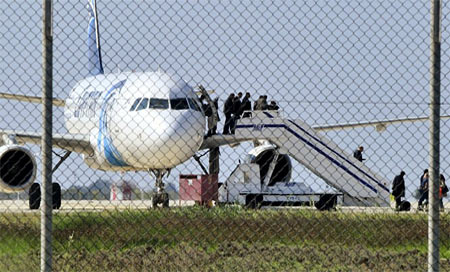avion egipcio secuestrado ibrahim samaha