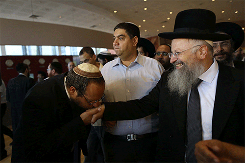 El rabino jefe sefardí de la entidad sionista, Yitzhak Yosef