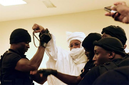 Cadena perpetua para el exdictador chadiano Hussein Habré Cadena perpetua para el exdictador chadiano Hussein Habré