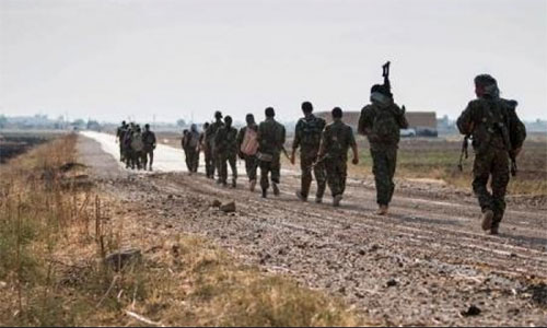 fuerzas kurdas avanzan en el norte de Raqqa Daesh prende fuego en localidades sirias antes de abandonarlas