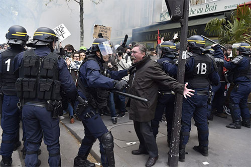 protesta contra la reforma laboral en Francia Hollande seguirá adelante con la reforma laboral pese a las protestas