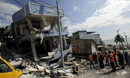 Terremoto de Ecuador 2016 Al menos un muerto tras la nueva réplica de 6,8 en Ecuador