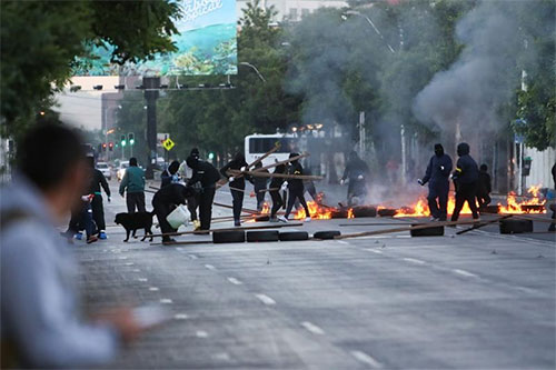 Tensiones y violencia en Chile por paro nacional Tensiones y violencia en Chile por paro nacional