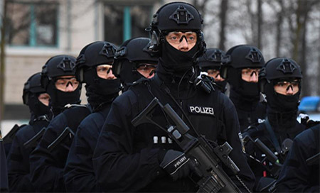 Fuerzas de seguridad de Alemania Detienen en Alemania a cinco supuestos reclutadores de Daesh