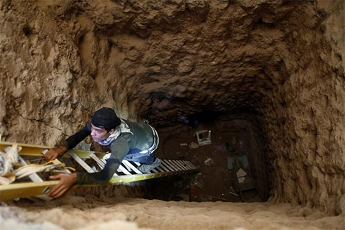 los túneles secretos de Daesh para escapar Descubren los túneles secretos de Daesh para escapar
