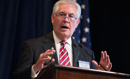 Rex Tillerson Las mentiras de Washington respecto a combatir las organizaciones terroristas