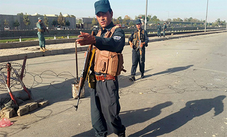 Policía de Afganistán Mueren cinco personas por un atentado suicida en Kabul