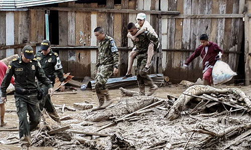 la avalancha en la ciudad colombiana de Mocoa Colombia agiliza las operaciones de rescate y busca a los cientos de desaparecidos