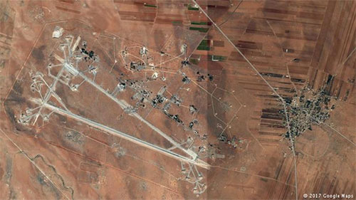 la base área de Shayrat, atacada por EEUU La agresión estadounidense en Shayrat causó víctimas civiles
