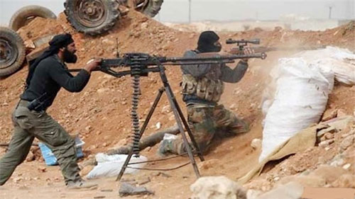 enfrentamientos entre grupos terroristas en Siria Prosiguen combates armados entre Daesh y Al Nusra en Yarmuk